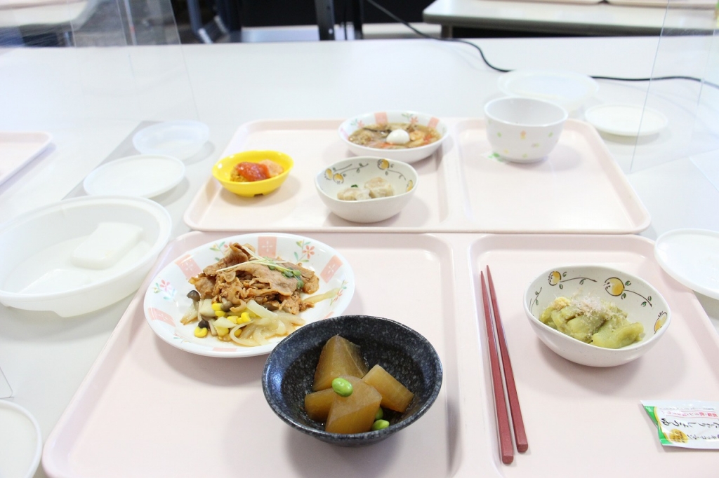 2021年4月7日　病院食を試食