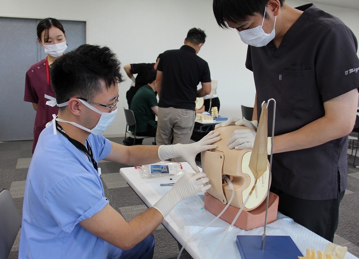 腰椎穿刺ハンズオンセミナー